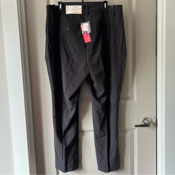 NWT Penningtons stretch bootcut petite dress pant low rise size 18 grey stripe - Picture 8 of 12